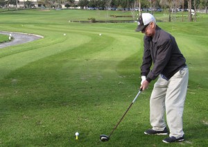 Bill "Lefty" tees off at Skins game.